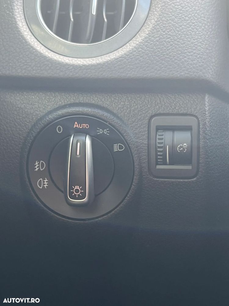Volkswagen Tiguan - 9