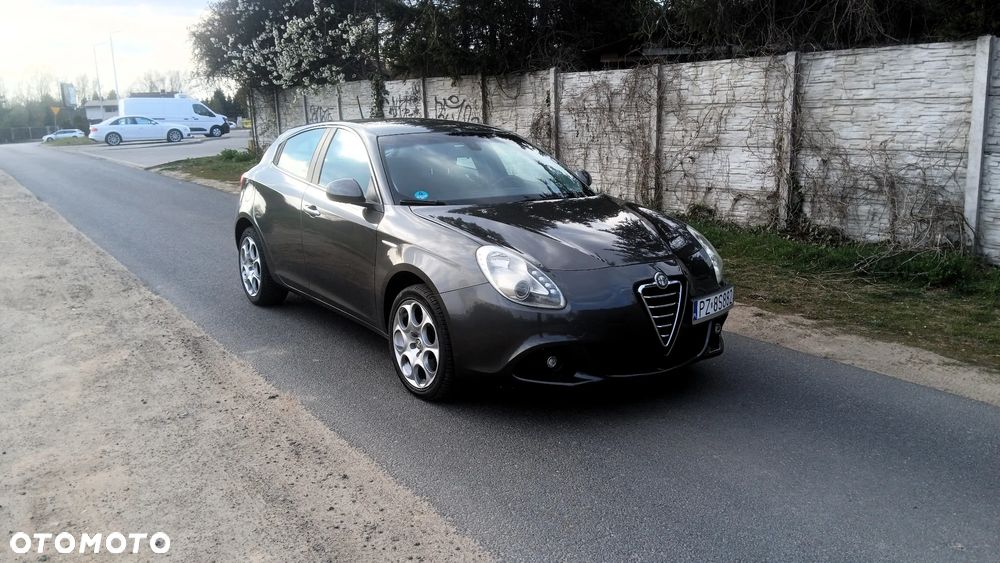 Alfa Romeo Giulietta - 1