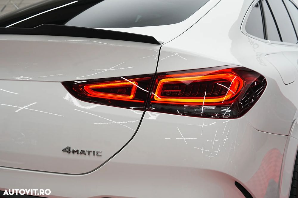 Mercedes-Benz GLE Coupe 350 de 4Matic 9G-TRONIC AMG Line - 16