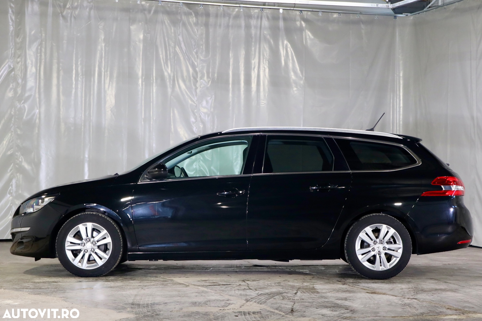 Peugeot 308 BlueHDi FAP 120 Stop & Start Active - 36