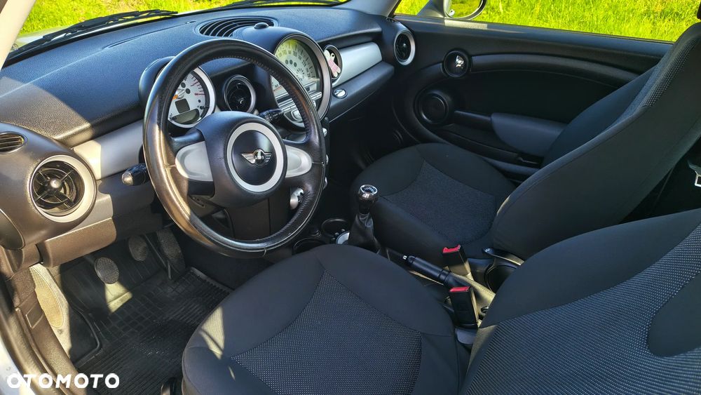MINI ONE Standard - 5