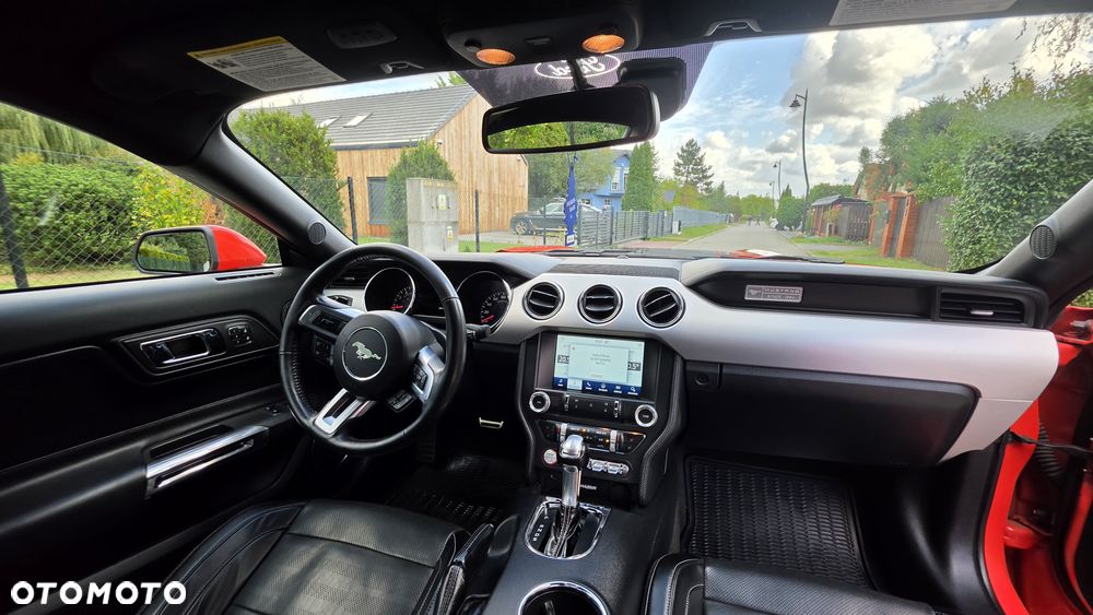 Ford Mustang 5.0 V8 GT - 11