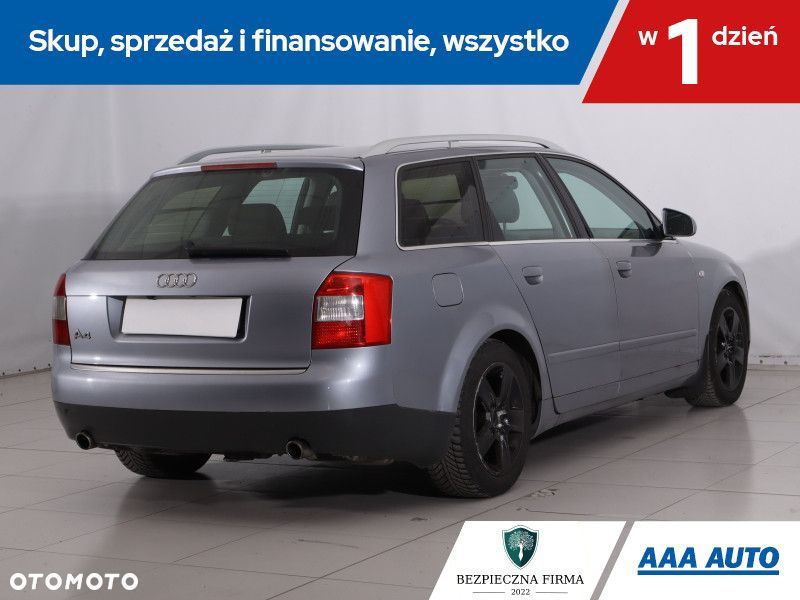 Audi A4 Avant - 7