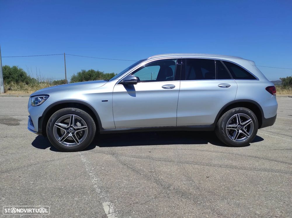 Mercedes-Benz GLC 300 de 4Matic 9G-TRONIC AMG Line - 3