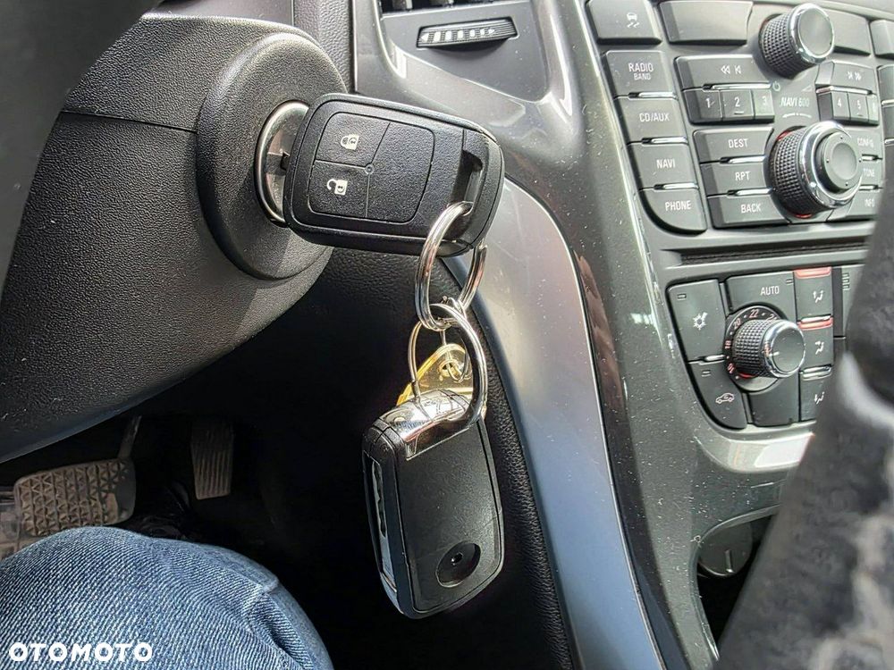 Opel Astra - 16