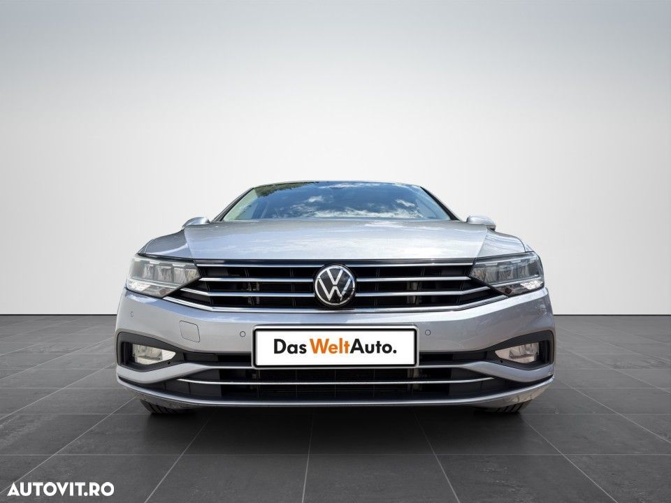 Volkswagen Passat - 3