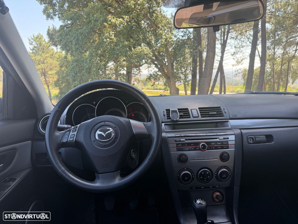 Mazda 3 Hatchback MZR 1.6 CD Sport - 8