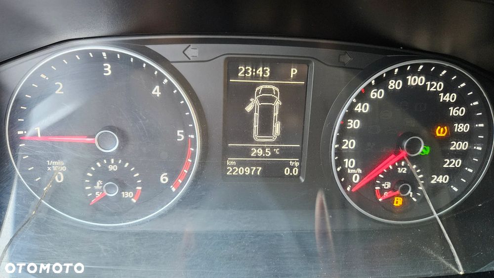 Volkswagen Transporter T6 2,0TDI 150KM DSG L2 Długi Klima Webasto Tempomat Hak Parktronik - 18