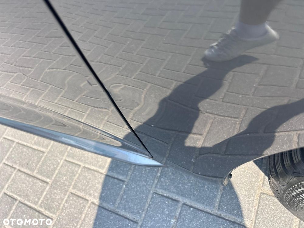 Toyota Corolla 1.8 Hybrid Comfort - 12
