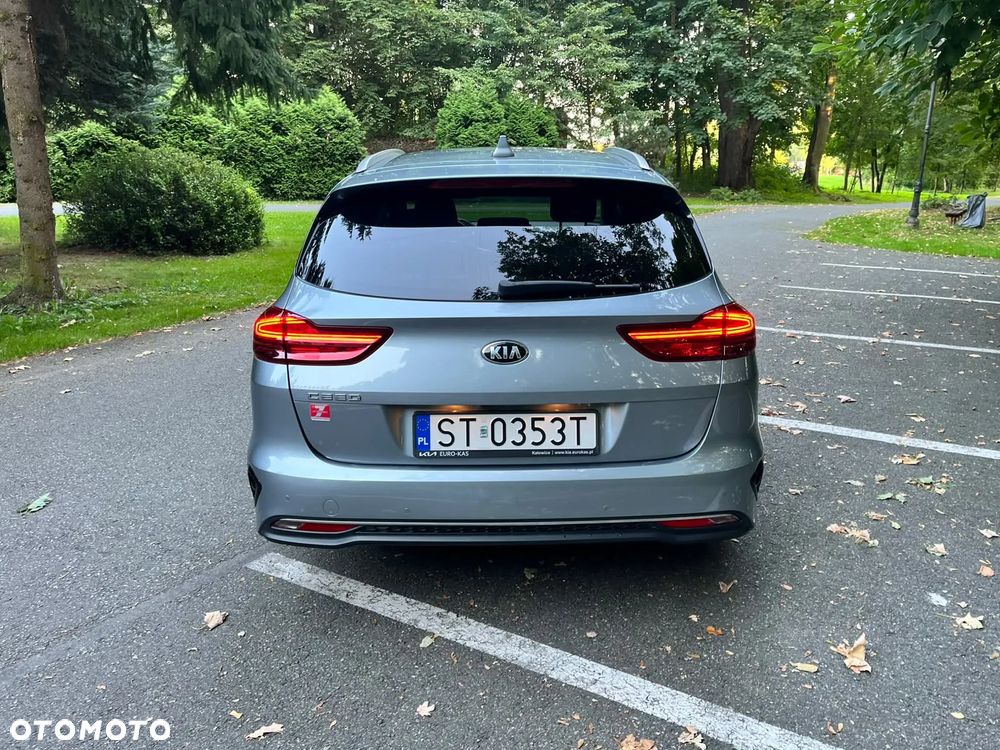 Kia Ceed - 5
