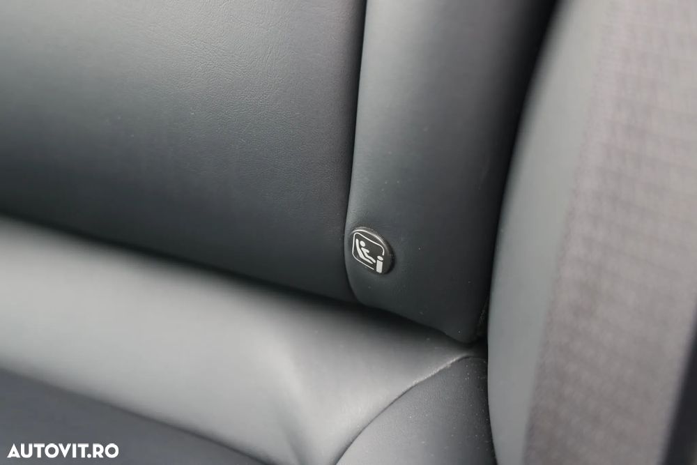 Tesla Model 3 Langstreckenbatterie Allradantrieb Dual Motor - 38