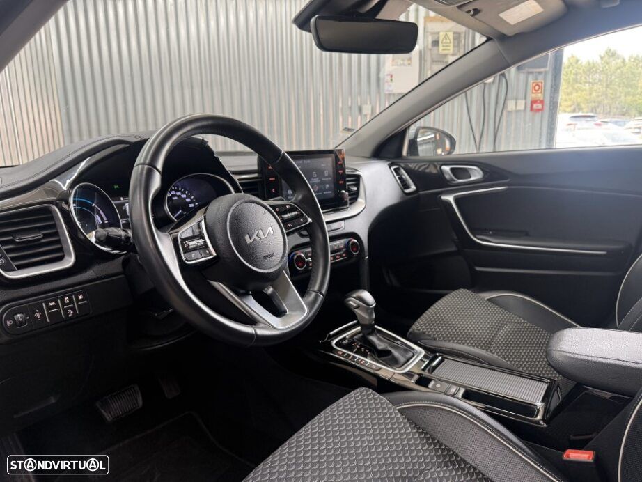 Kia Ceed SW 1.6 GDi PHEV Drive 6DCT - 17