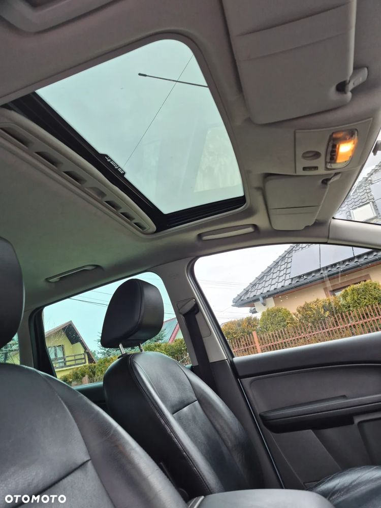 Ford Focus C-Max 1.8 Ghia - 23