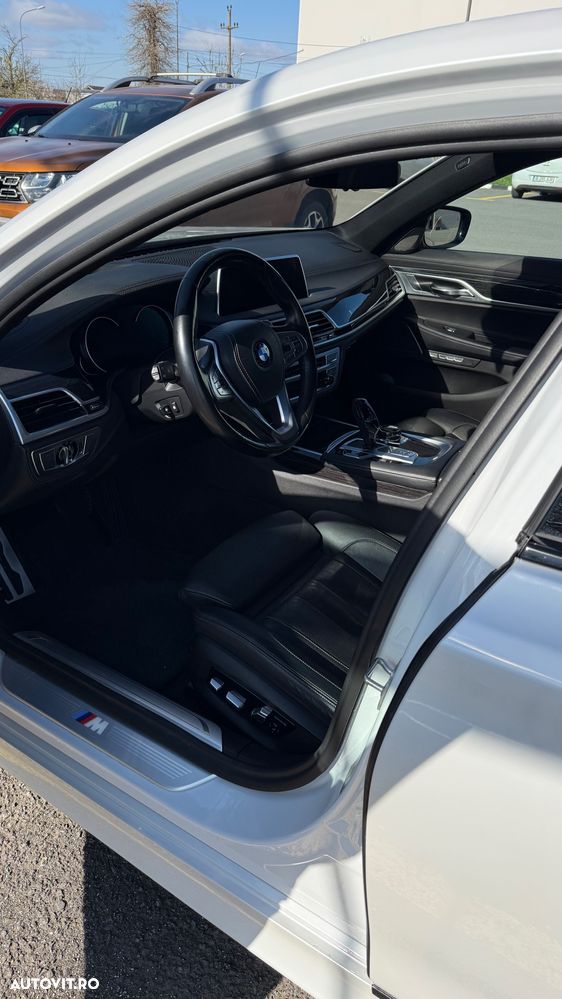 BMW Seria 7 730d xDrive - 10