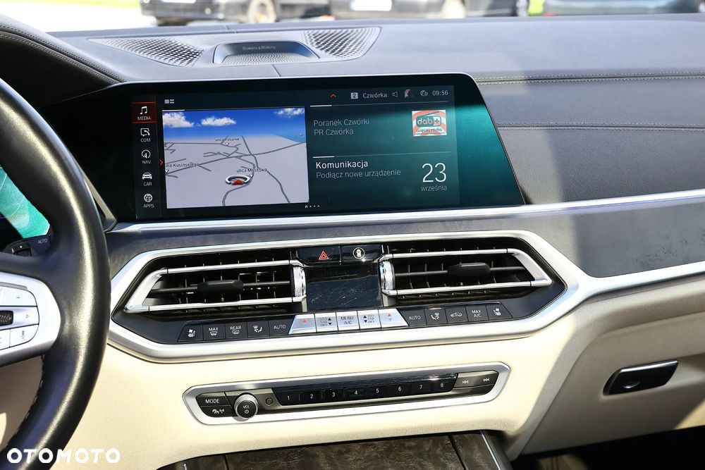 BMW X7 xDrive40d mHEV - 20