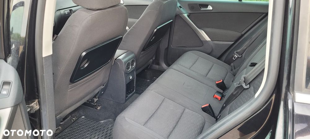 Volkswagen Tiguan - 18