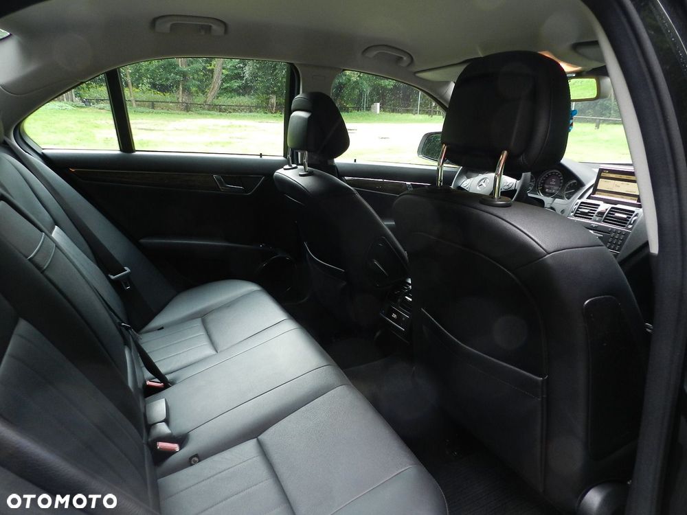 Mercedes-Benz Klasa C 280 7G-TRONIC Elegance Sport Edition + - 11