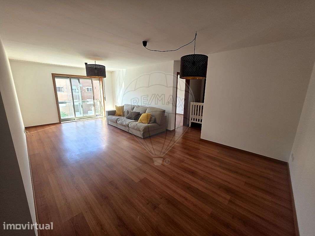 Apartamento T2 para arrendamento - Grande imagem: 4/12