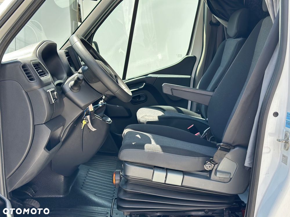 Renault Master 8 palet / sypialnia wejkam / thermo king v 400 max multitemperatura / salon polska / jak nowy - 8