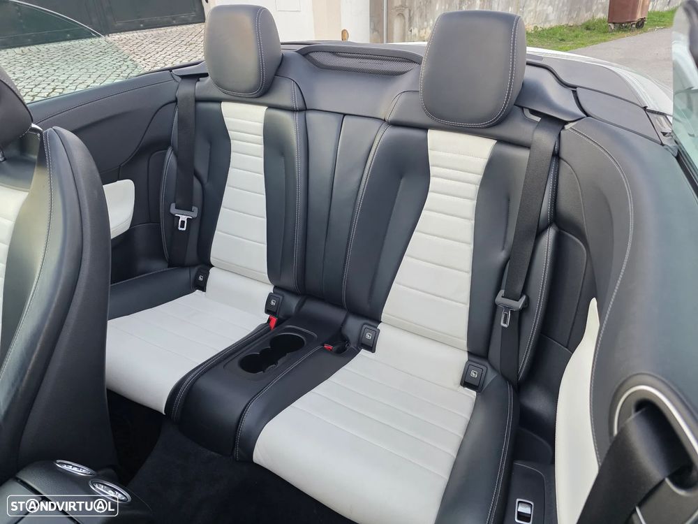 Mercedes-Benz E 220 d Cabrio 9G-Tronic AMG Line - 30