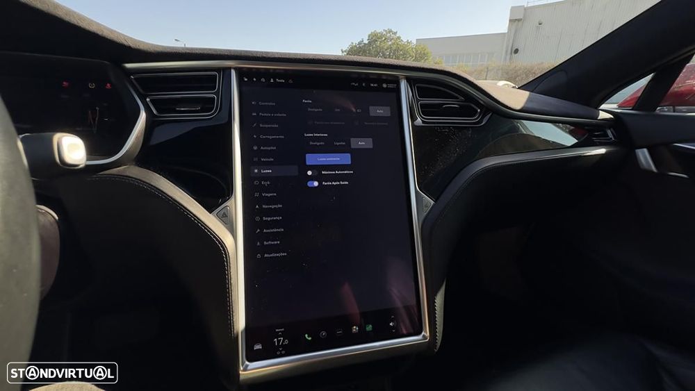 Tesla Model S 85D - 33