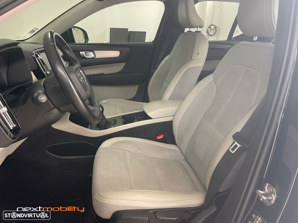 Volvo XC 40 2.0 D3 Momentum Plus - 15