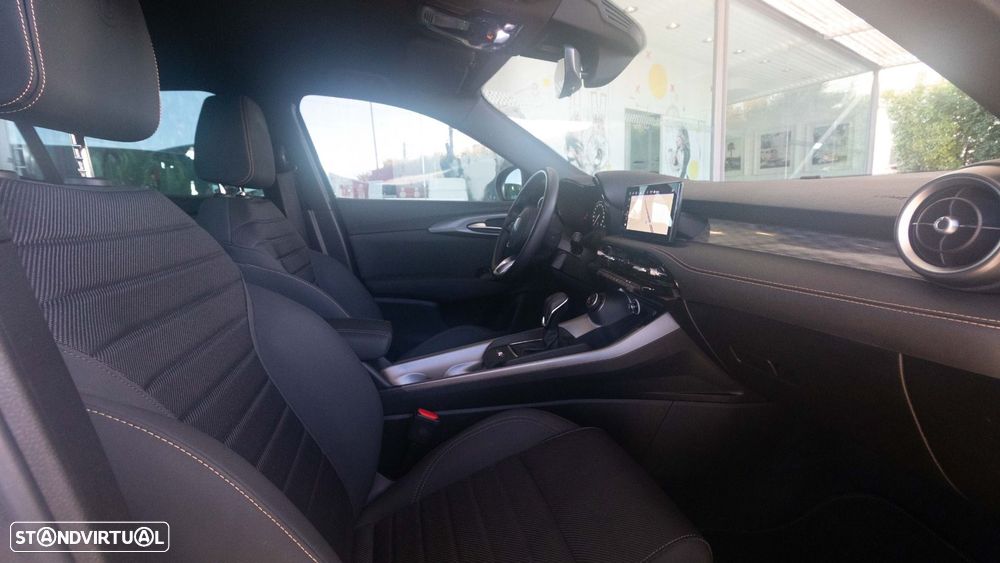 Alfa Romeo Tonale 1.3 Plug-In Hybrid Edizione Speciale e-AWD - 12