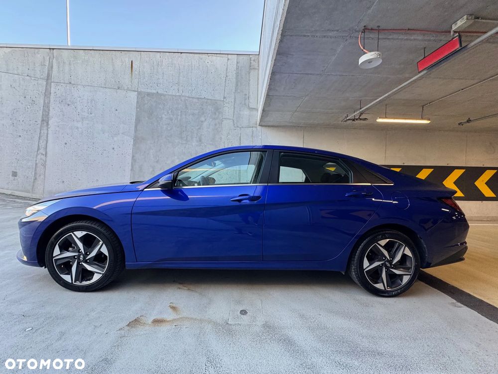 Hyundai Elantra 1.6 Executive CVT - 7