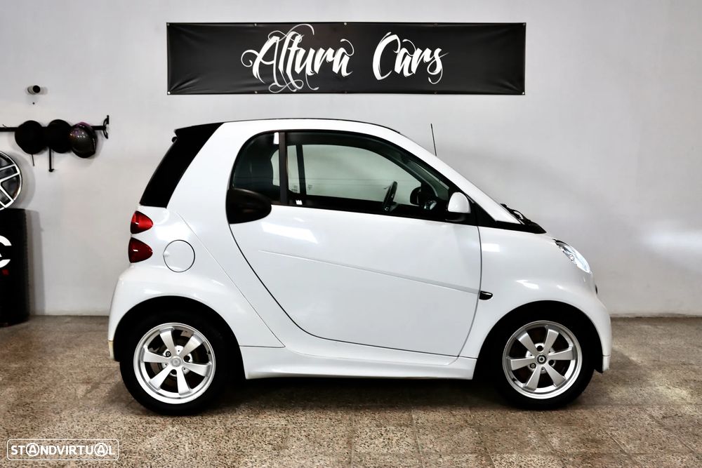 Smart ForTwo Coupé cdi softouch black&white limited dpf - 14