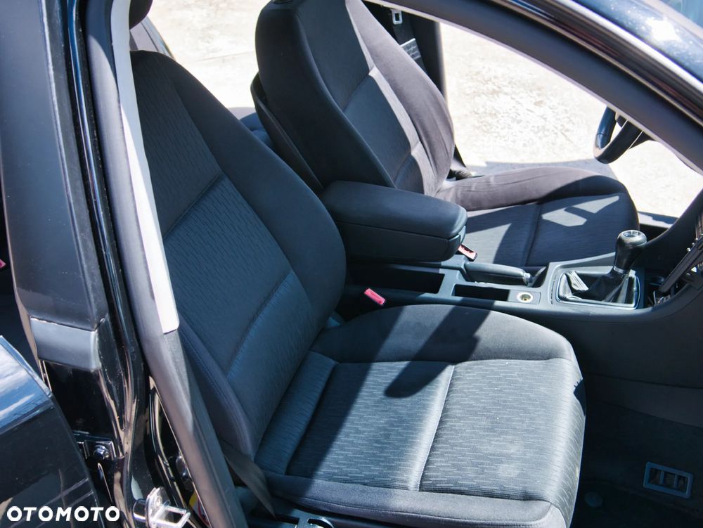 Audi A4 Avant 2.0 TDI DPF - 20