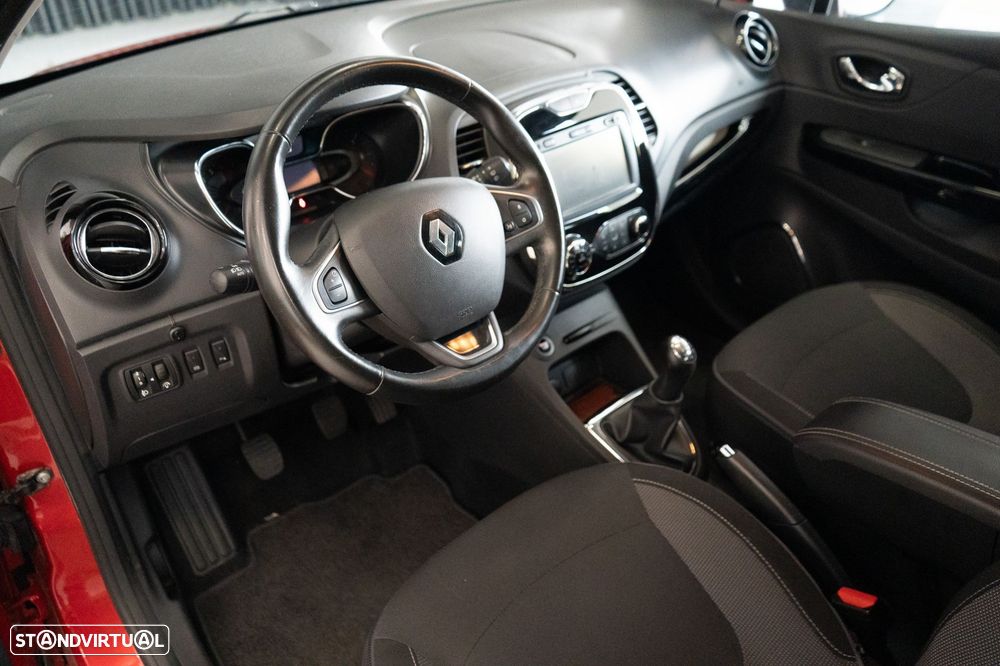 Renault Captur 0.9 TCE Exclusive - 11