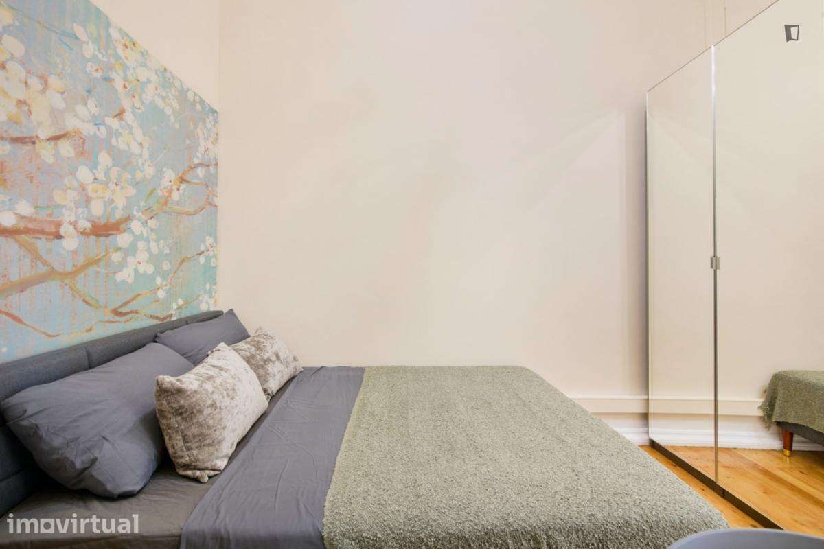 Quarto - localizado em Santos Lisbon - Grande imagem: 2/17