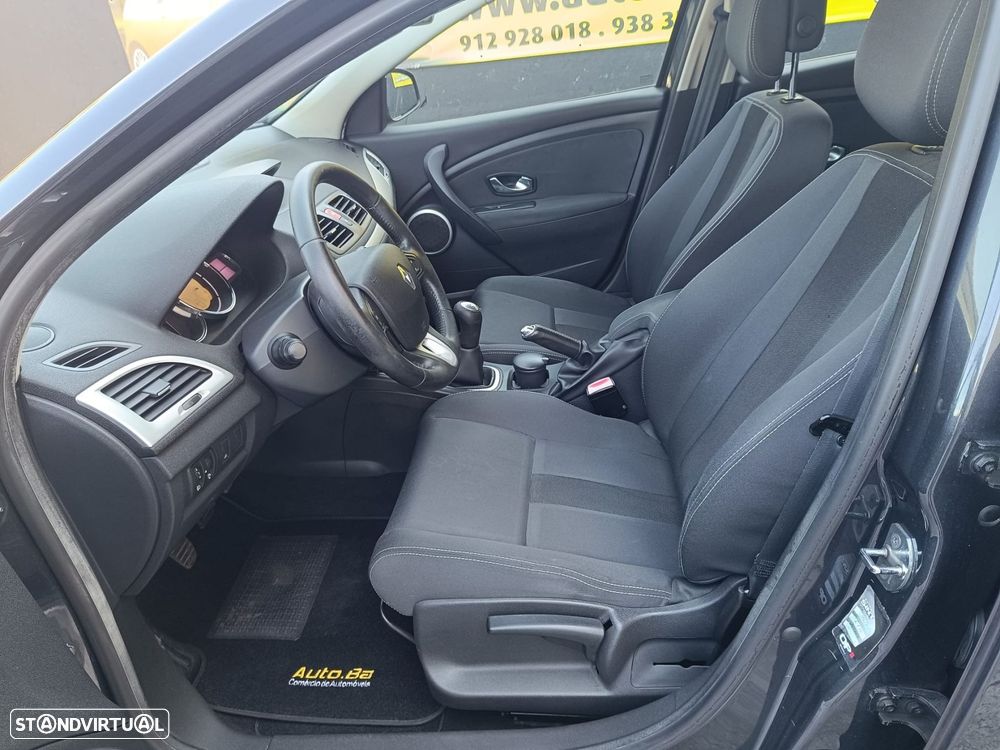 Renault Mégane 1.5 dCi Confort - 7