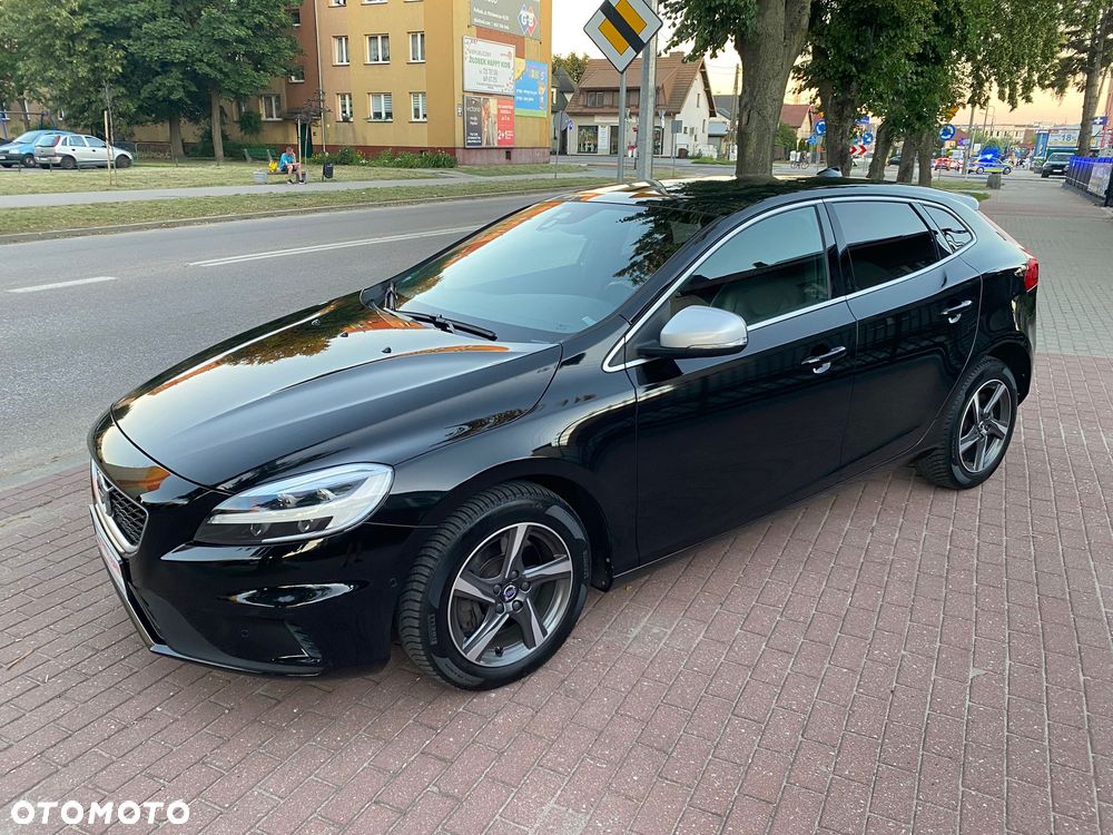 Volvo V40 D3 Geartronic RDesign - 15