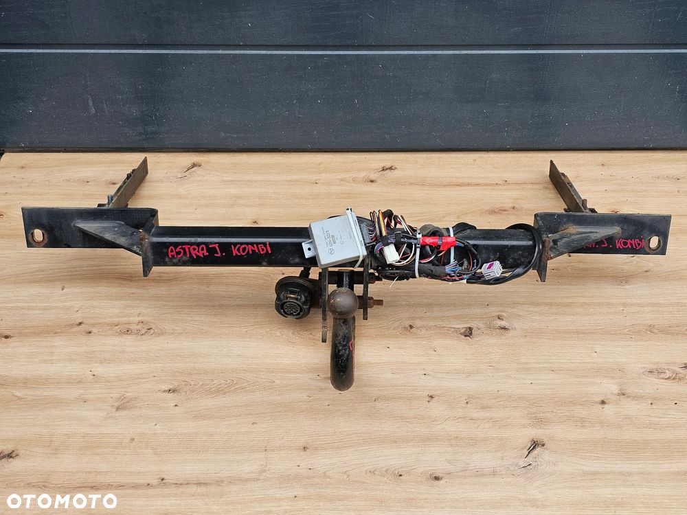 HAK HOLOWNICZY WIĄZKA MODUŁ 13 PIN OPEL ASTRA J KOMBI BOSAL - 1