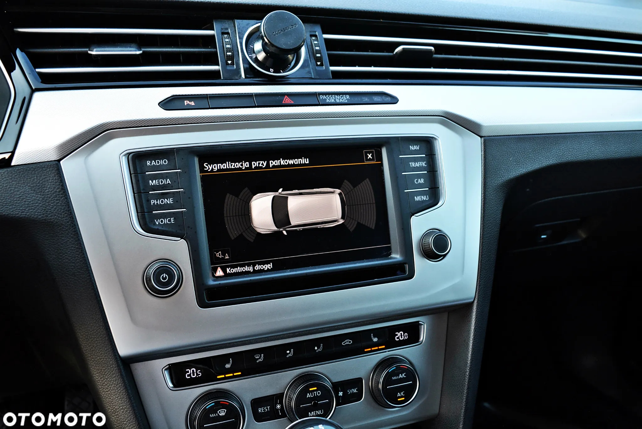 Volkswagen Passat 2.0 TDI BMT Highline - 31