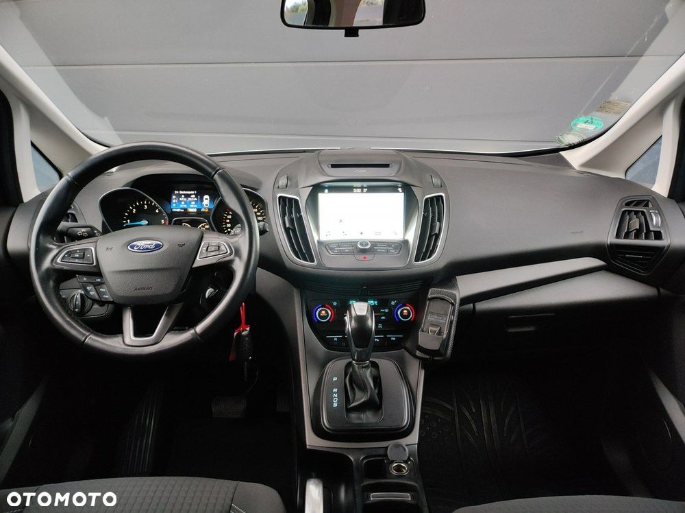 Ford Grand C-MAX - 19