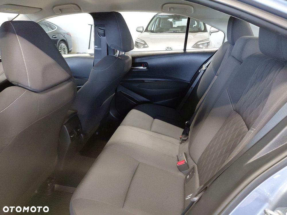 Toyota Corolla 1.8 Hybrid Comfort - 13