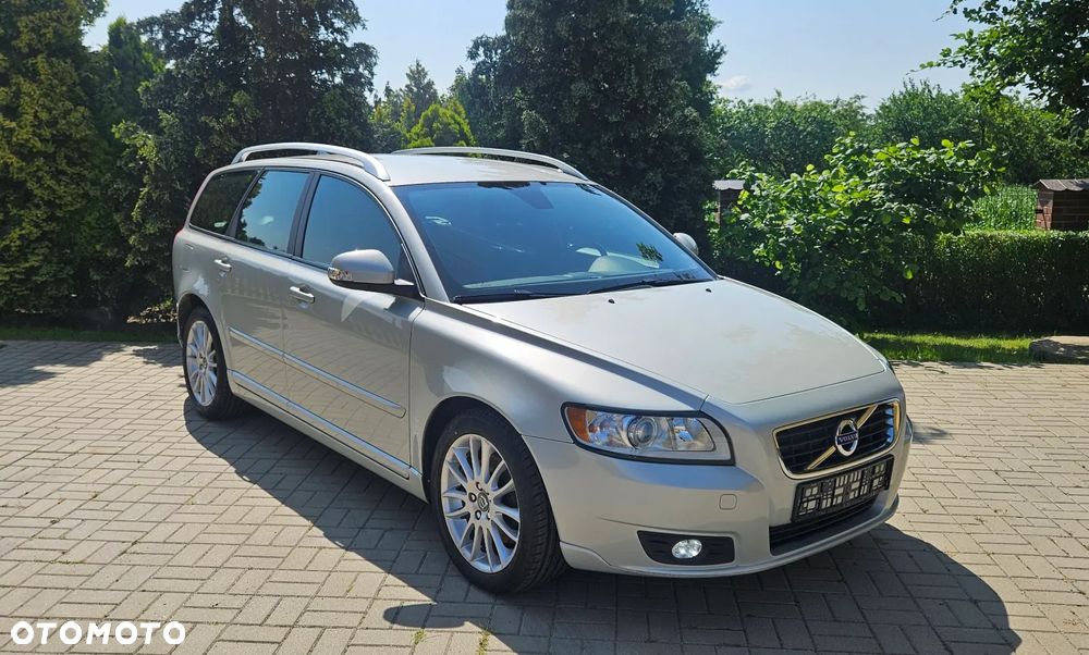 Volvo V50 D3 Summum - 1