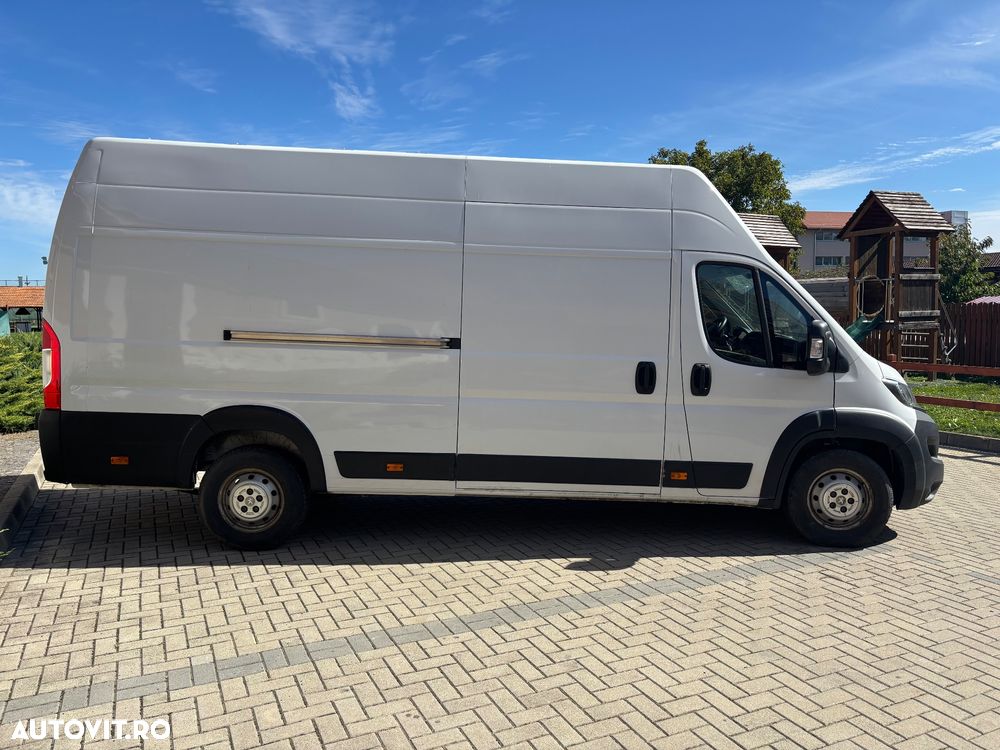 Peugeot Boxer, an 2022, L4H4 - 3