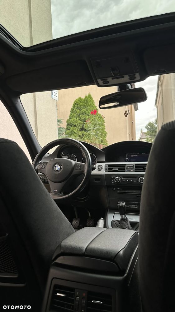 BMW Seria 3 320d - 10