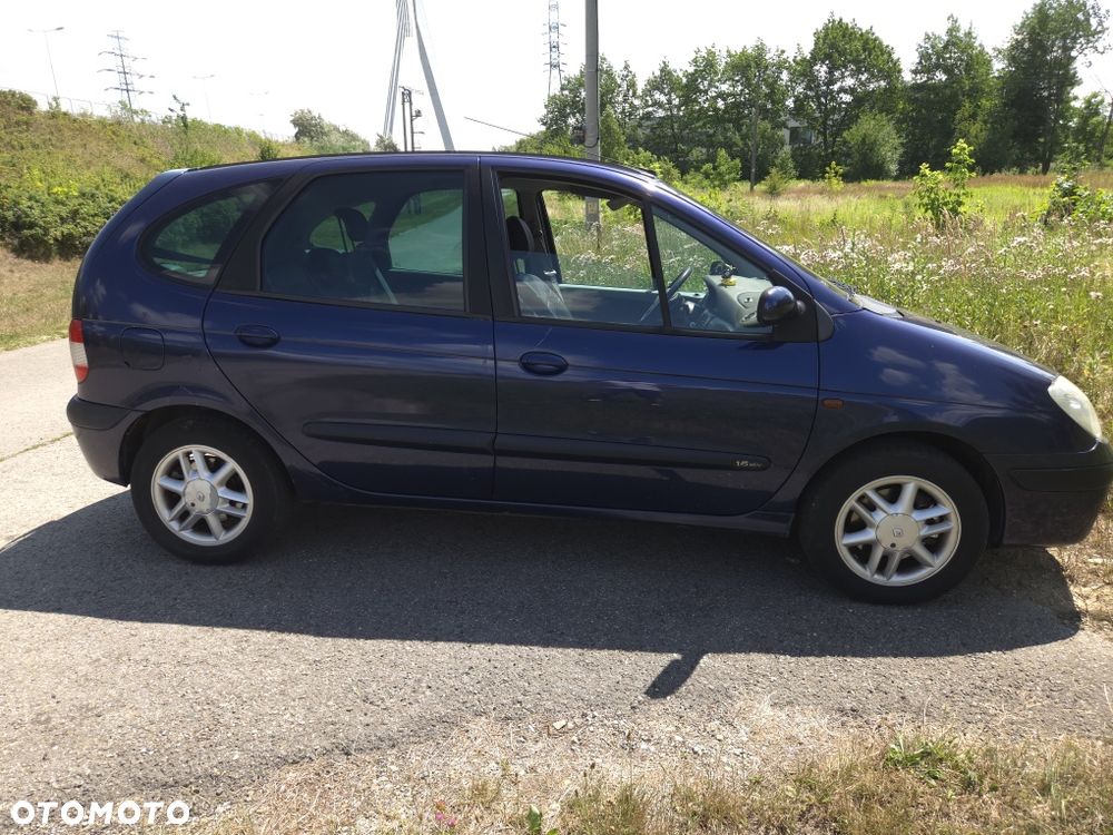 Renault Scenic - 4