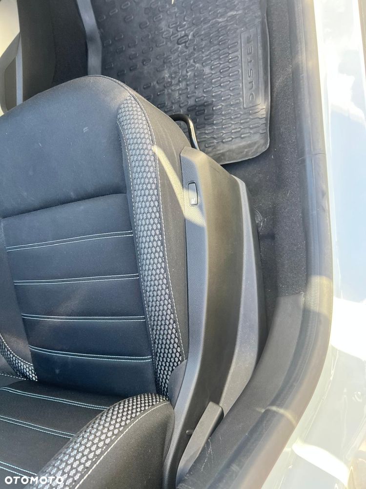 Dacia Duster SCe 115 4x4 Prestige - 36