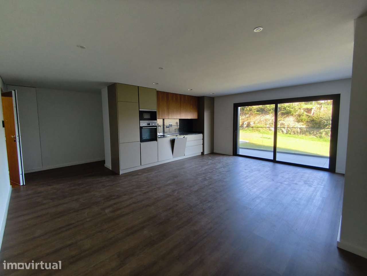 APARTAMENTO T3 NOVO EM FERREIROS, BRAGA | PRONTO A HABITAR! - Grande imagem: 3/31