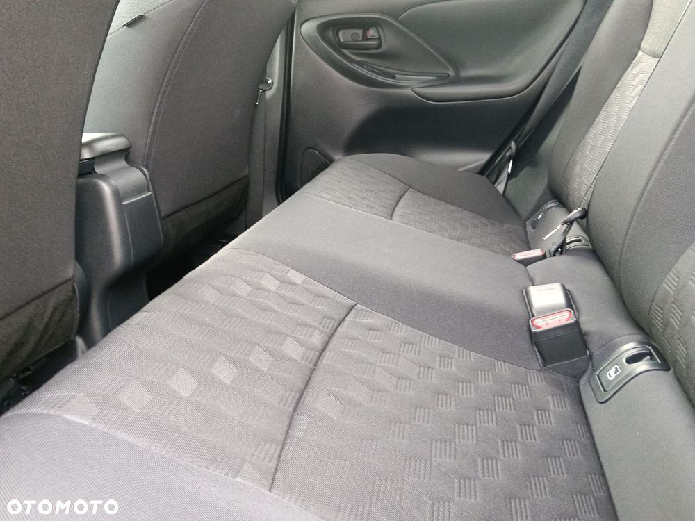 Toyota Yaris Hybrid 1.5 Style - 14
