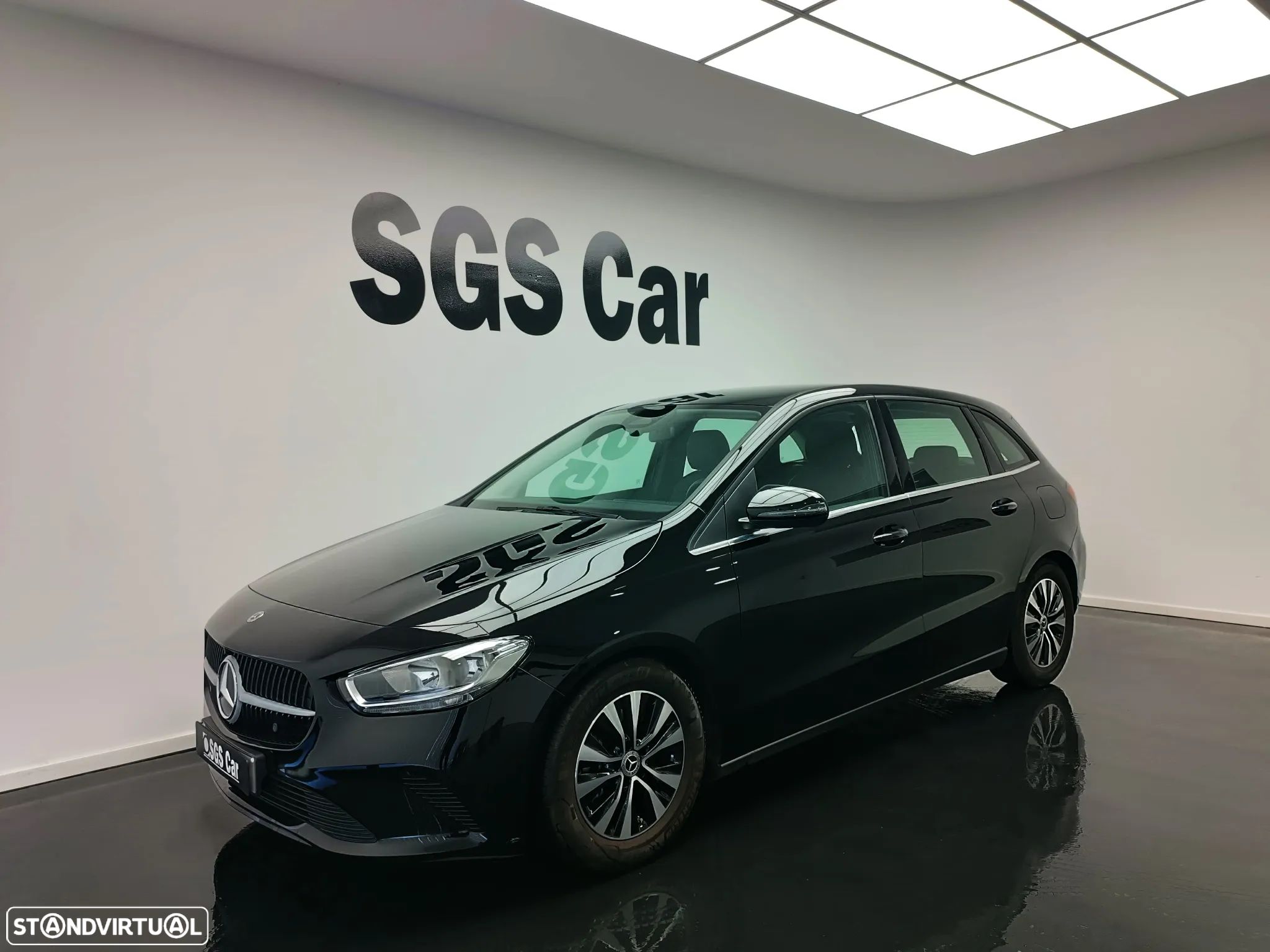Mercedes-Benz B 200 d - 1