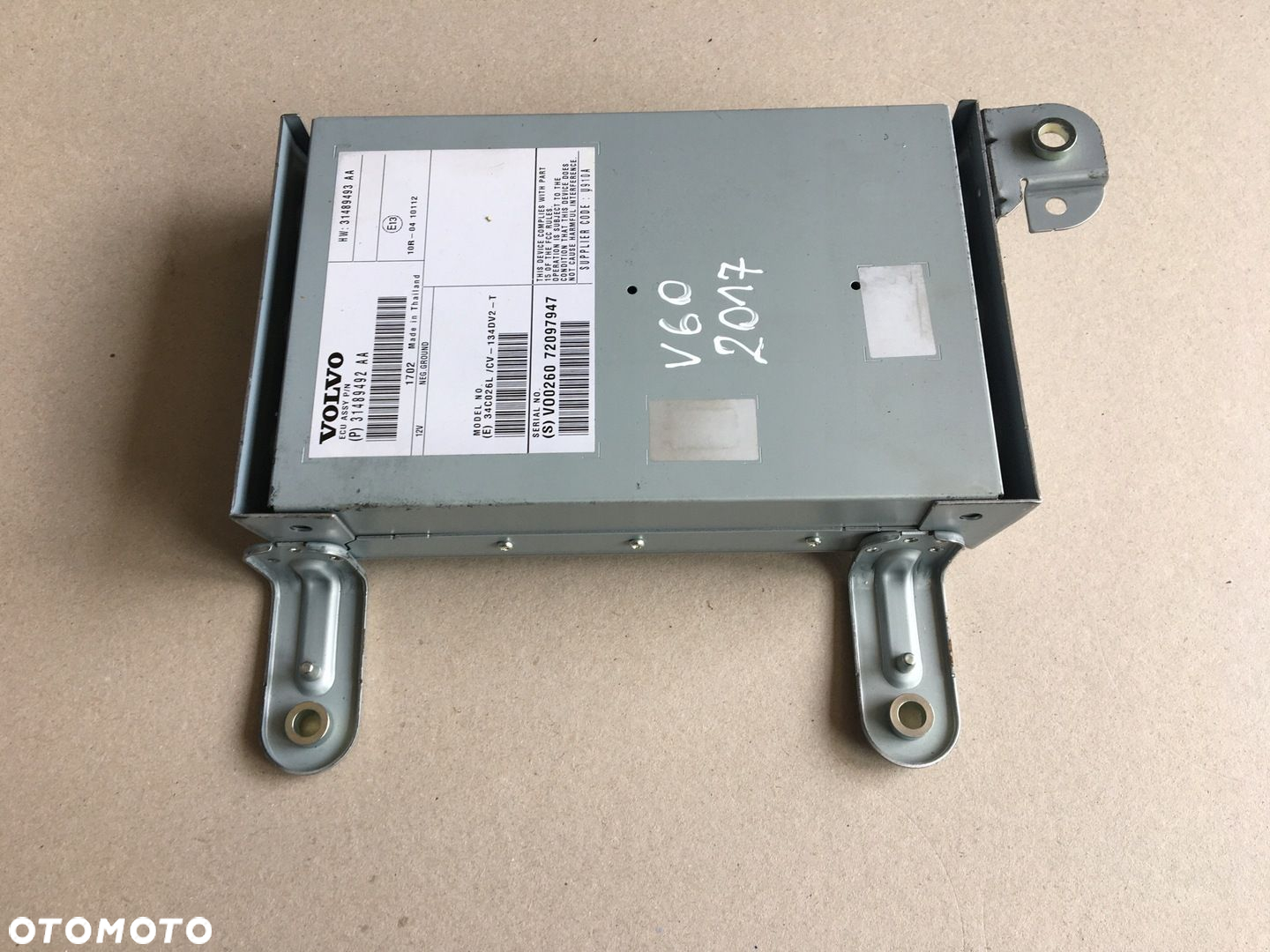 VOLVO V60 I LIFT 13- V40 II S60 II WZMACNIACZ RADIA MODUŁ 31489492AA - 2
