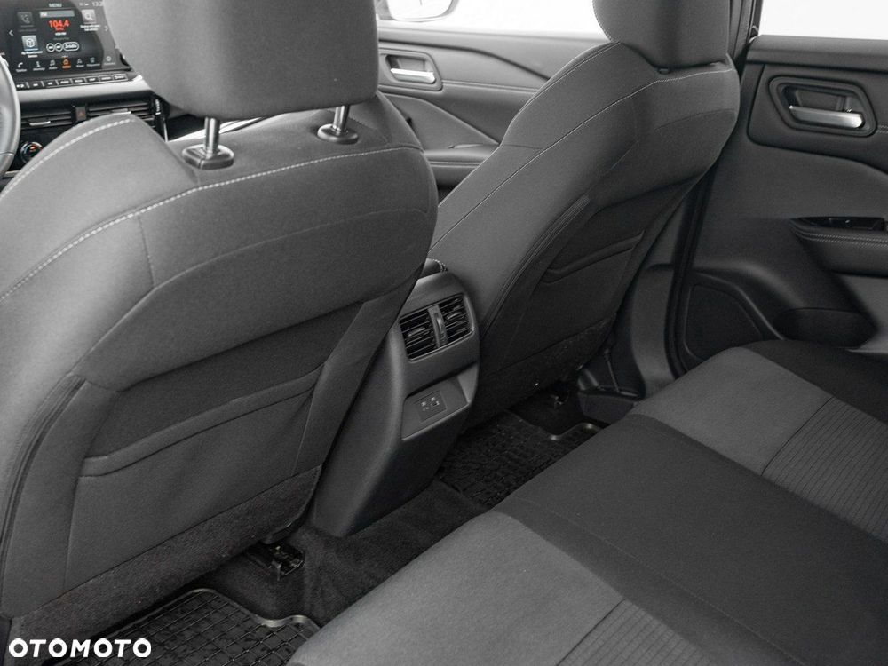 Nissan Qashqai 1.3 DIG-T MHEV N-Connecta - 30