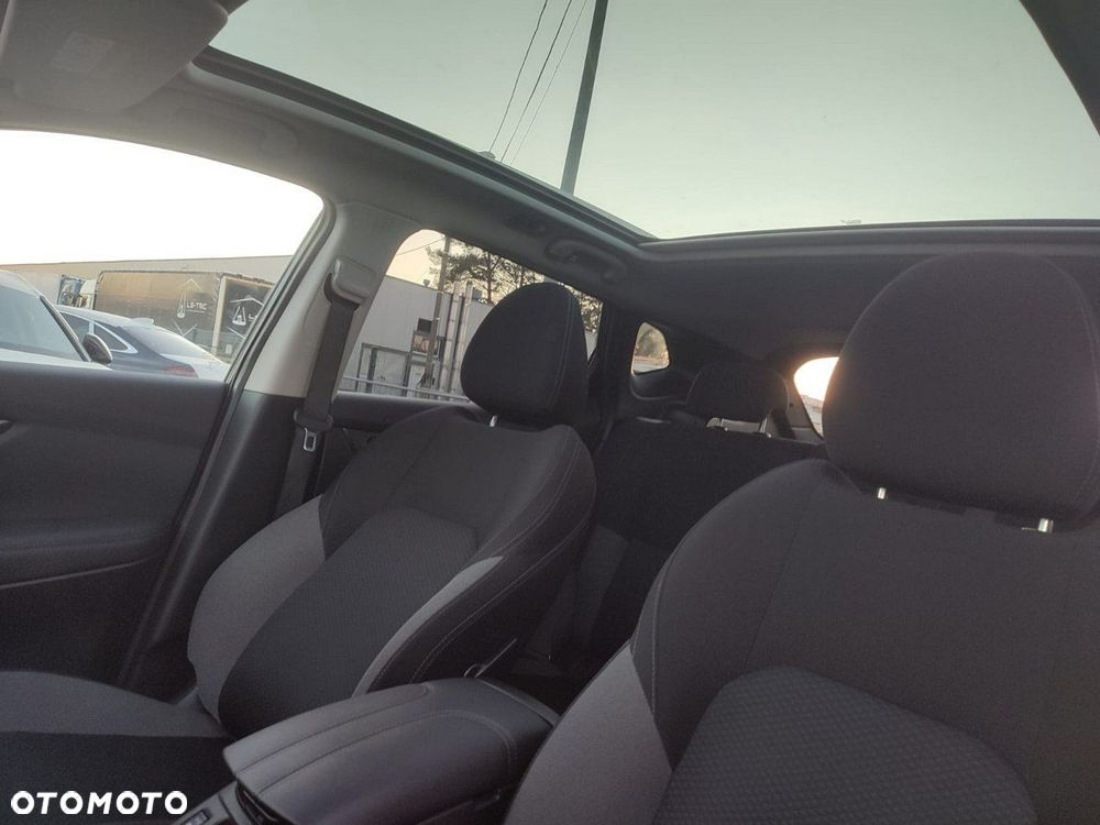 Nissan Qashqai 1.3 DIG-T DCT N-CONNECTA - 11