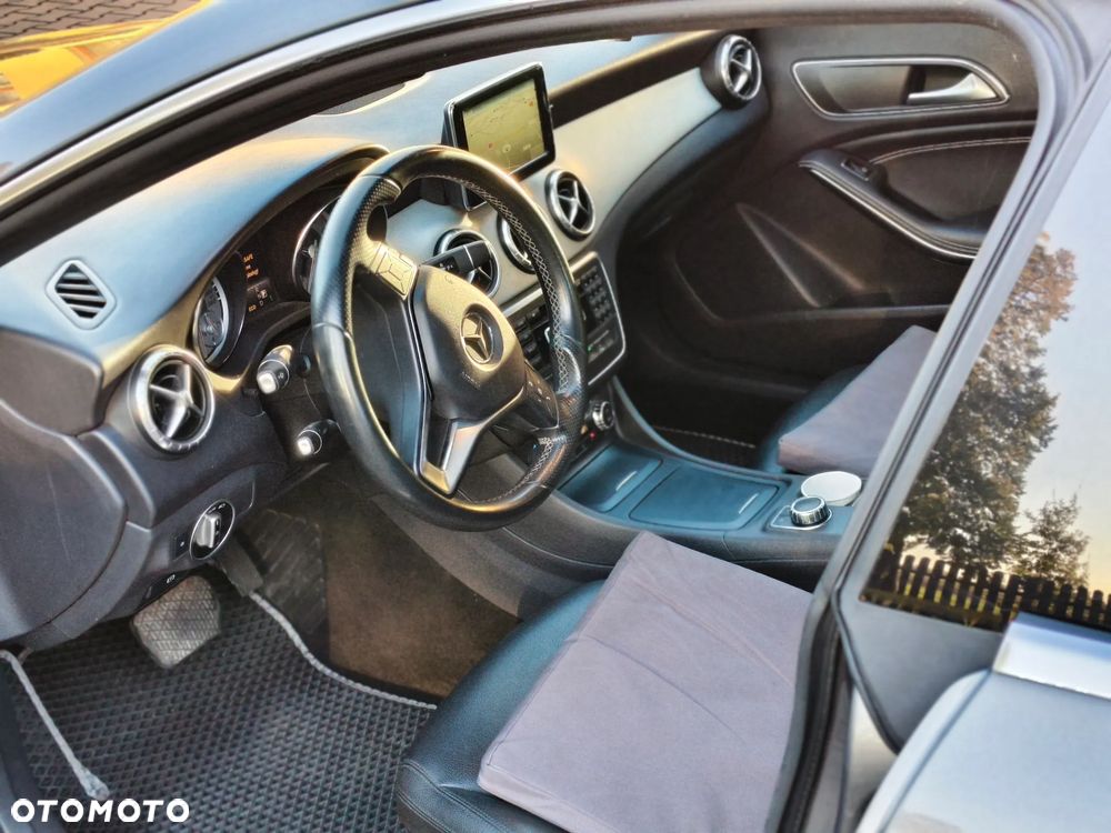 Mercedes-Benz CLA 220 CDI - 6